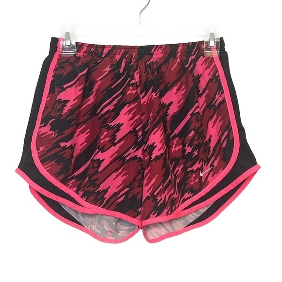 3/$25 🙌🏼 Nike Dri Fit Pink and Black Patterned Active running shorts Med… - Picture 1 of 5